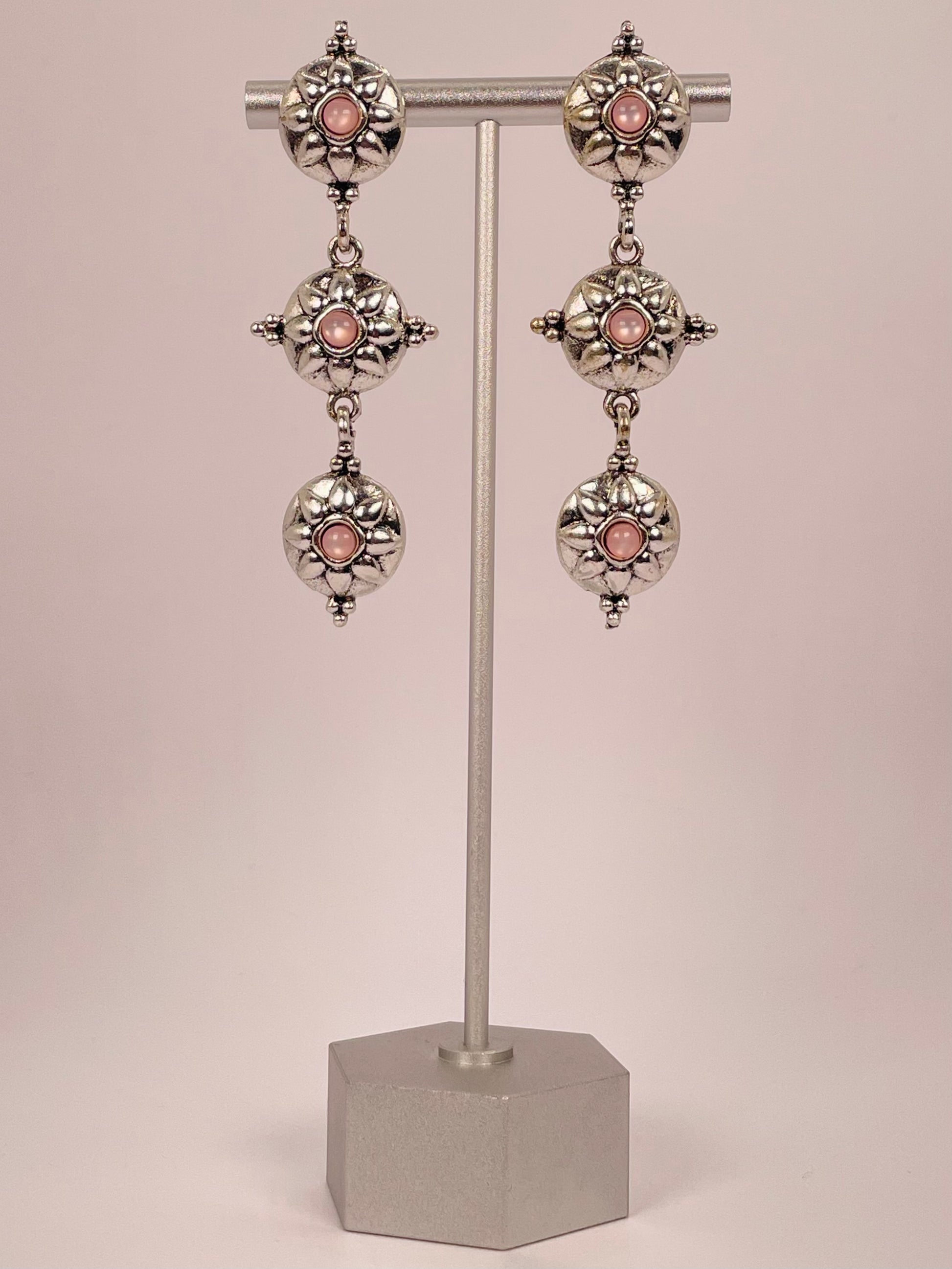 Amaya Peach - Oxidized 3 Layer Peach Floral Earring