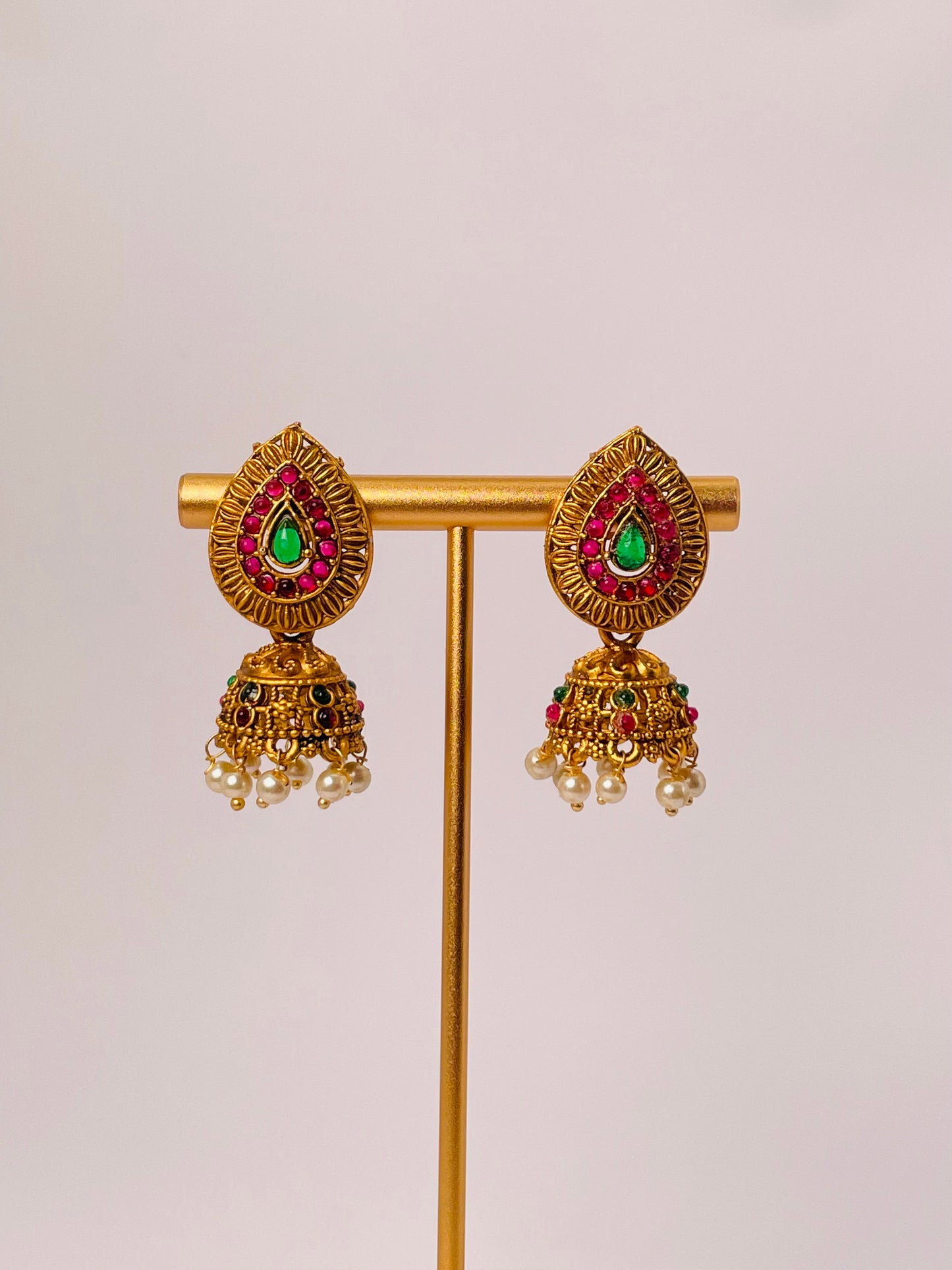 nisa-ruby-ruby-beaded-gold-locket-long-necklace-set