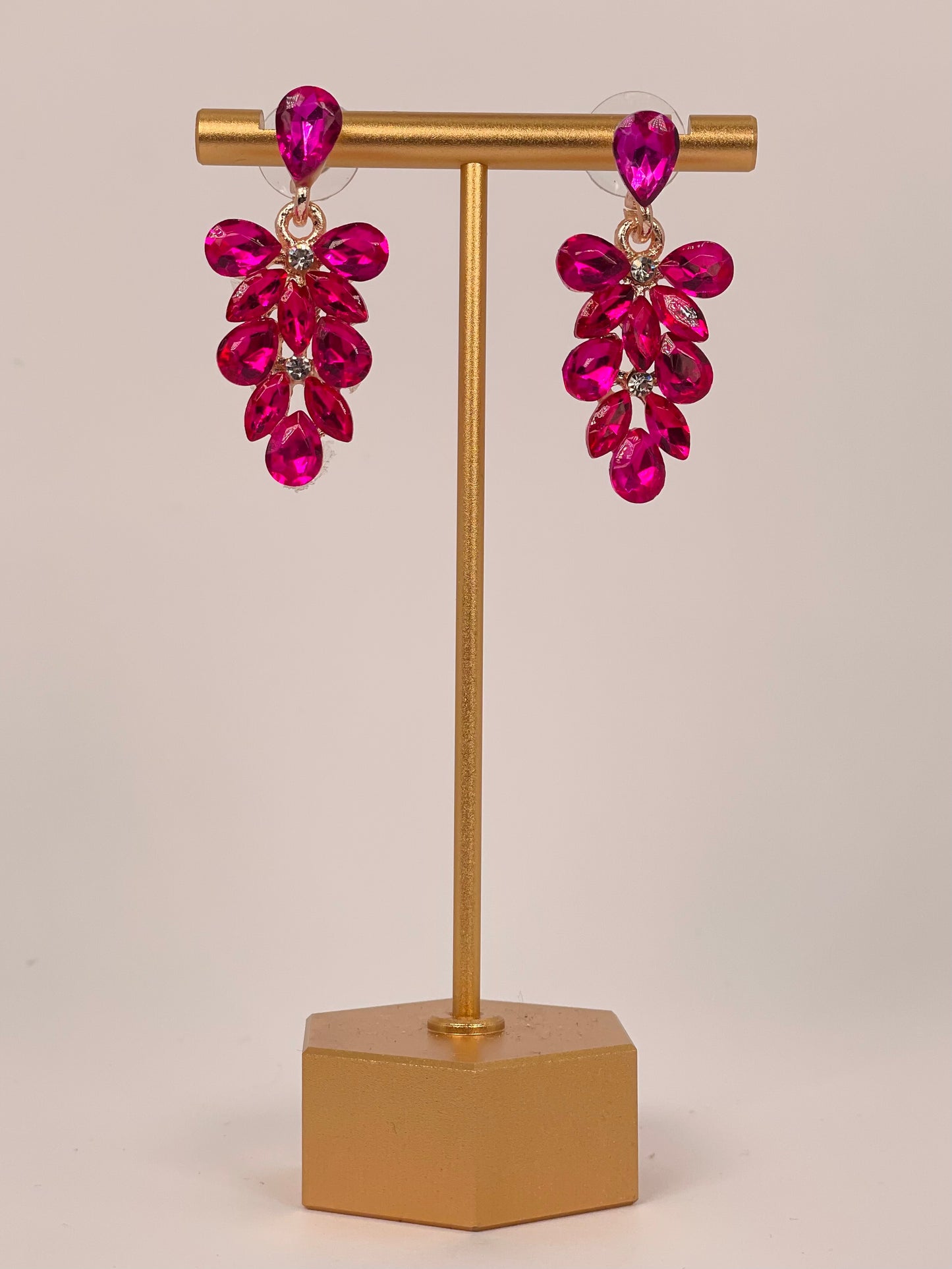 Ruhani Pear-Drops - Pink Pear Stone Earring