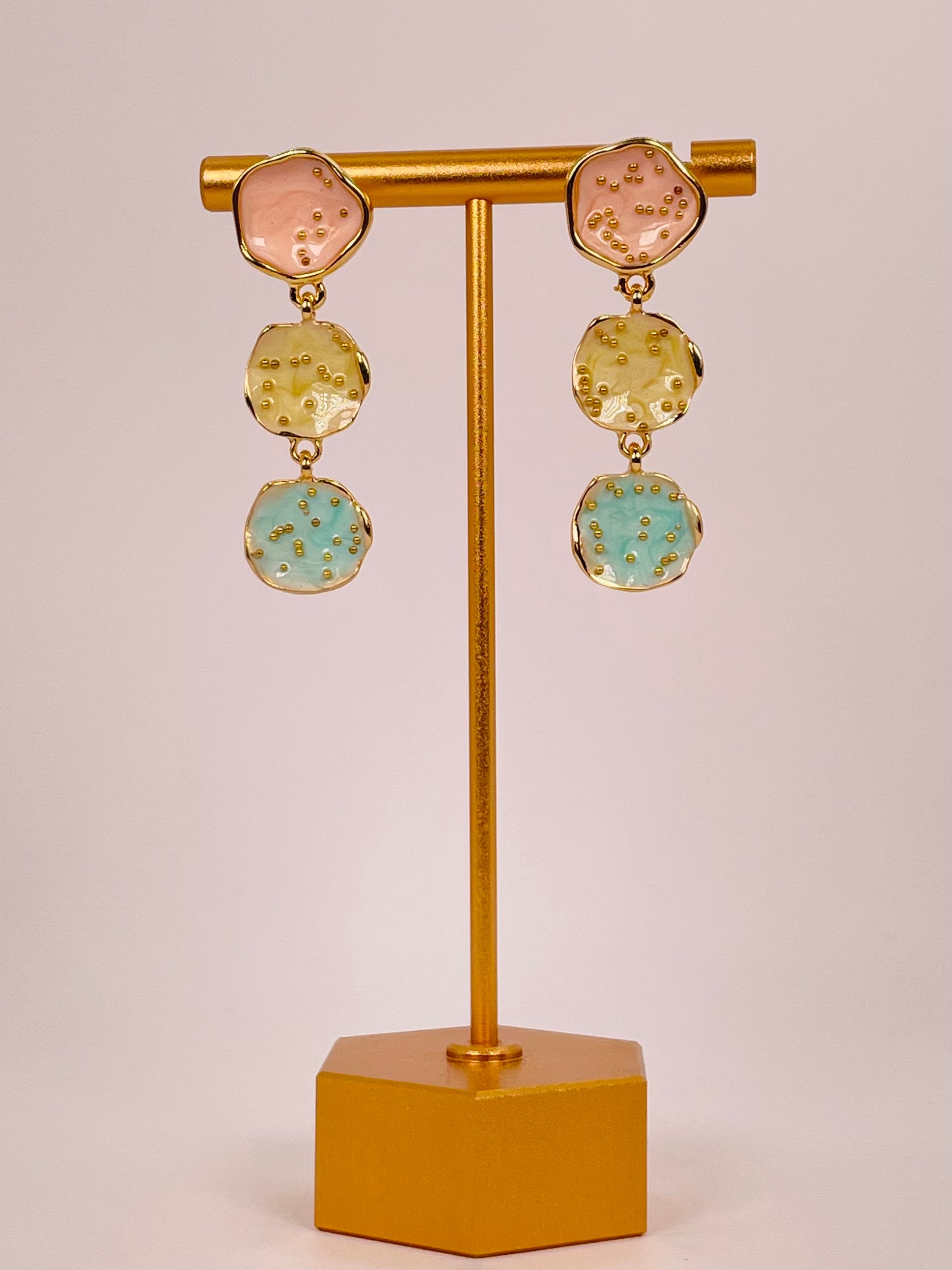 Vanya Aura - Cosmic Painted Peach-Yellow-Green Earring