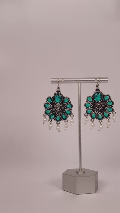 Aarza Bloom - Oxydized Cobalt Blue Earring