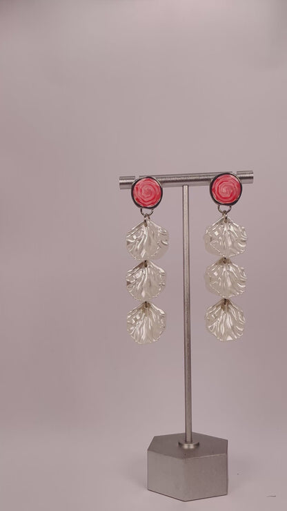 Mira Shell - Peach-White Shell Earring