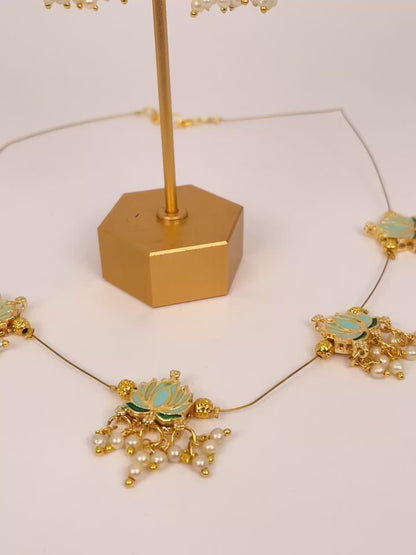 nyra-lotus-teal-lotus-invisible-chain-necklace-set